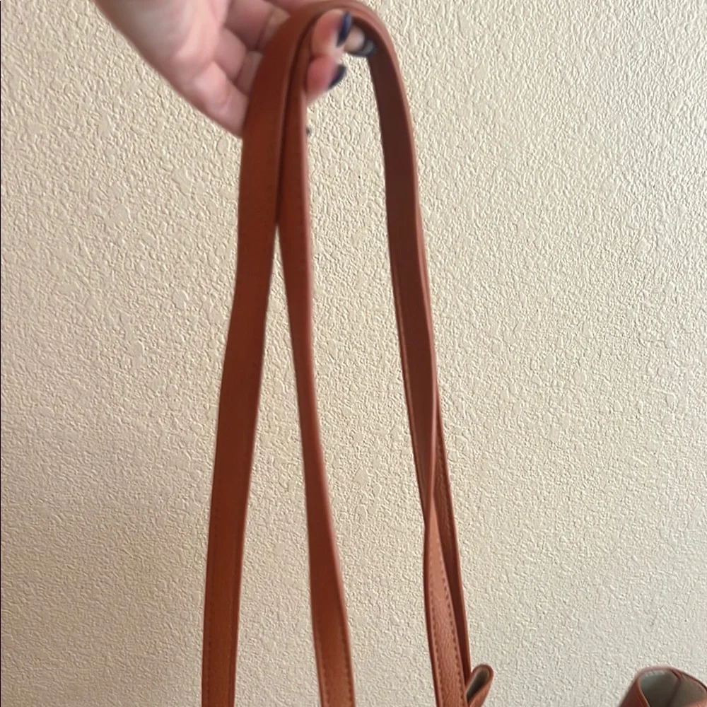 Yuzefi Brown Leather Tote Bag Mochi - Picture 13 of 15